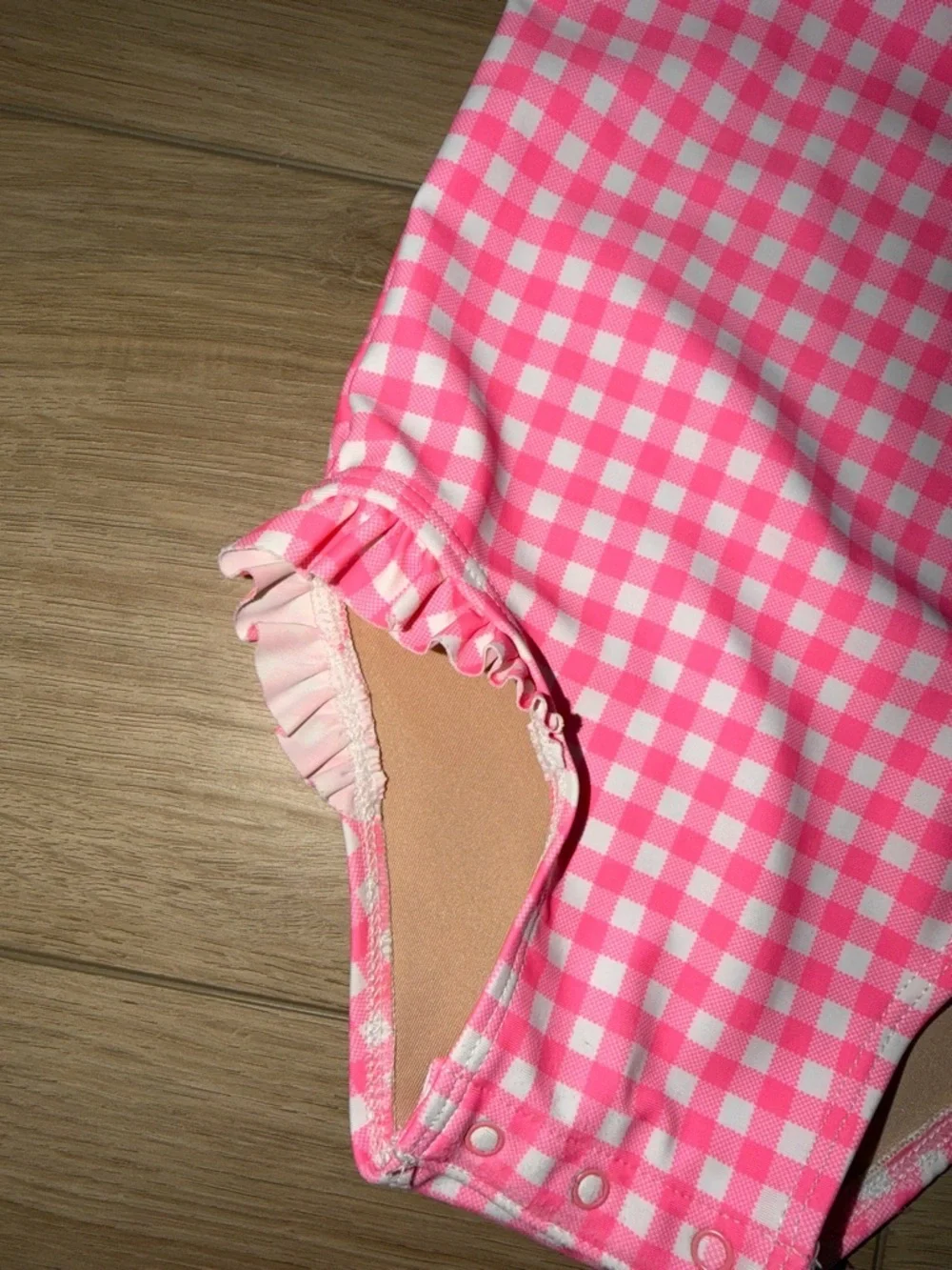 Old Navy Pink Gingham Ruffle One-Piece Swimsuit girls size 18-24 months NWOT